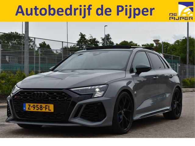 Audi RS3 2.5 TFSI quattro 400 PK RS-Dynamic | Vol | B&O | Keyless | HUD | Keramisch | Massagestoelen | Camera | Open dak