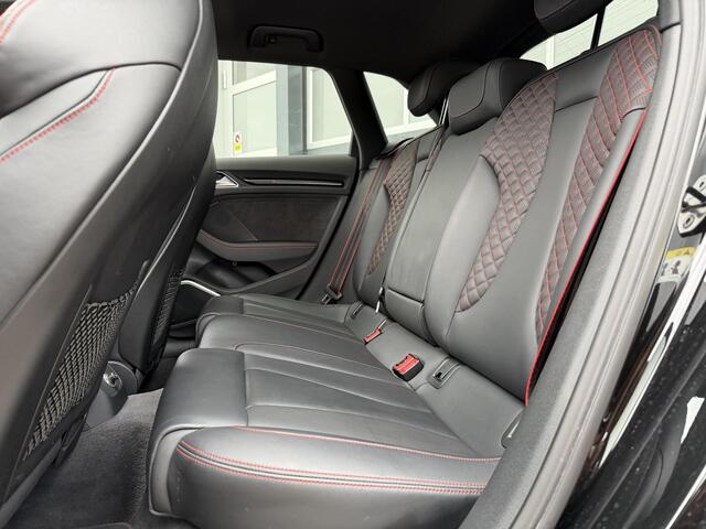 Audi RS3 Sportback 2.5 TFSI RS 3 QUATTRO | Schuif-kanteldak | B&O | RS-DESIGN | CarPlay | Camera | ACC | CARBON | MAGN. RIDE