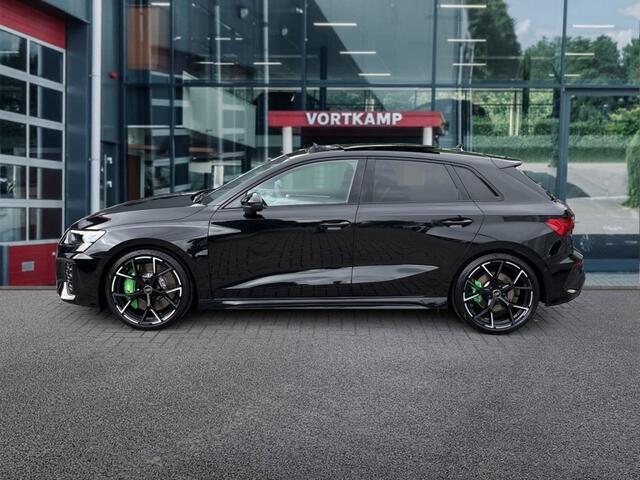 Audi RS3 2.5 TFSI QUATTRO HULK EDITION PANO-DAK/LEDER/CAMERA/BenO/ELEK-KLEP/ALCAN-STUUR