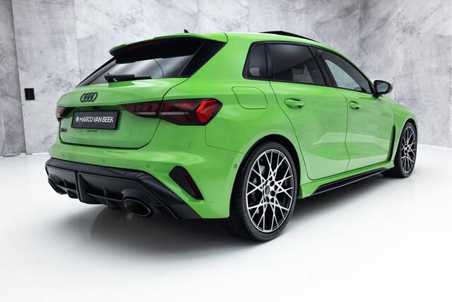 Audi RS3 Sportback 2.5 TFSI Quattro | Pano | RS Design Green | Carbon | SONOS