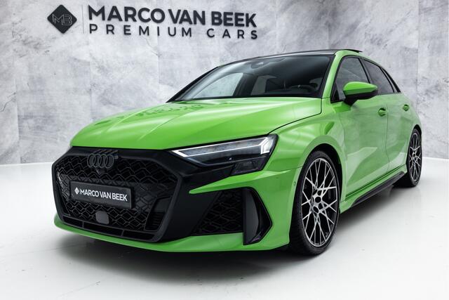 Audi RS3 Sportback 2.5 TFSI Quattro | Pano | RS Design Green | Carbon | SONOS