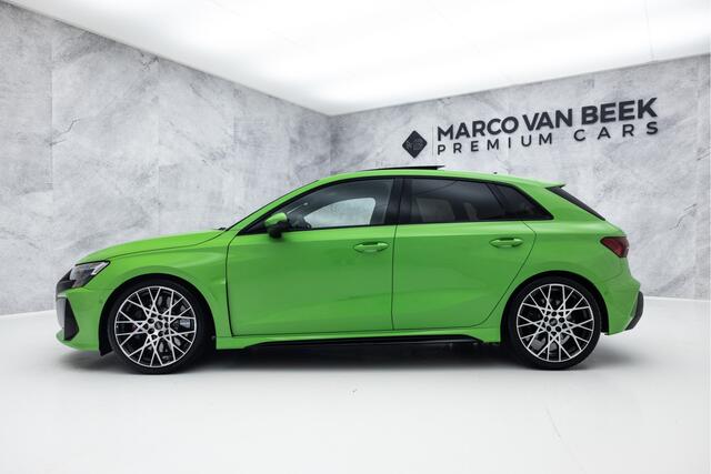 Audi RS3 Sportback 2.5 TFSI Quattro | Pano | RS Design Green | Carbon | SONOS