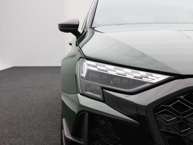 Audi RS3 portback Competition Limited 2.5 FSI | 400 PK | Exclusive kleur | Carbon spoilerpakket | Glazen panoramadak | Carbon stoelen | 19 inch Neodyniumgouden velgen | – foto 8