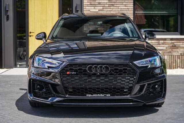 Audi RS4 Avant RS 4 2.9 TFSI Quattro Avant 450PK