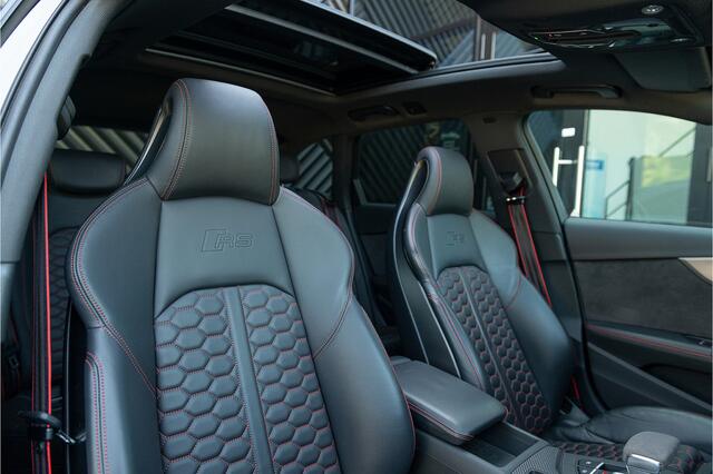 Audi RS4 Avant 2.9 TFSI Quattro Panodak ACC B&O Carbon Memory Massage Matrix 360 Head up