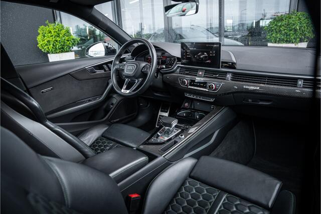 Audi RS4 Avant 2.9 TFSI quattro - Panorama | B&O | Carbon | Elek. Trekhaak | Massage