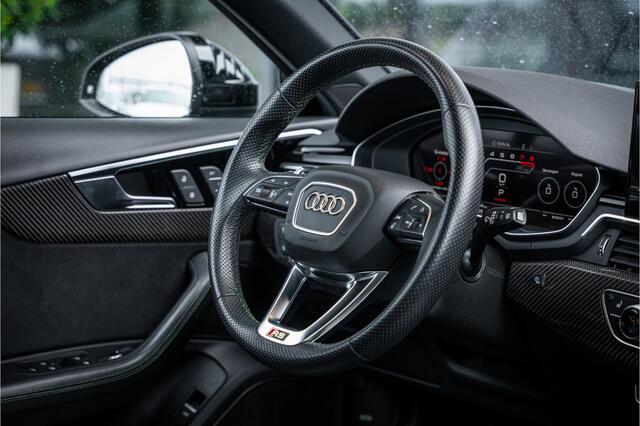 Audi RS4 Avant 2.9 TFSI quattro - Panorama | B&O | Carbon | Elek. Trekhaak | Massage