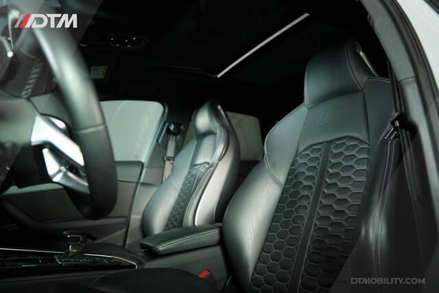 Audi RS4 Avant 2.9TFSI Quattro | Keramisch | B&O | Panorama | Carbon