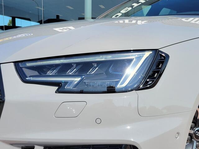 Audi RS4 A4 Avant 2.9 TFSI quattro | HUD | Camera | Matrix LED | Volledig onderhouden