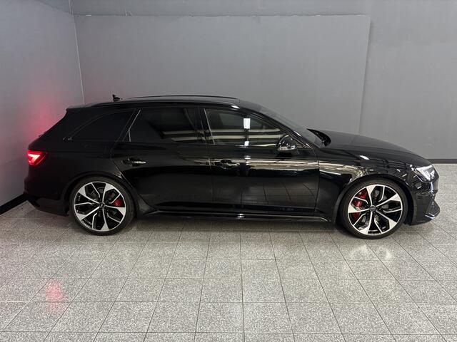 Audi RS4 Avant 2.9 TFSI quattro Pano|HUD|Carbon|B&O