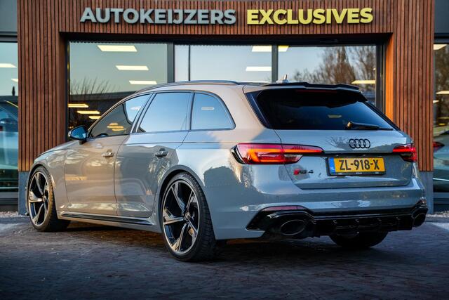Audi RS4 A4 Avant 2.9 TFSI quattro Panoramadak B&O Keramisch Leer Cruise Camera CarPlay