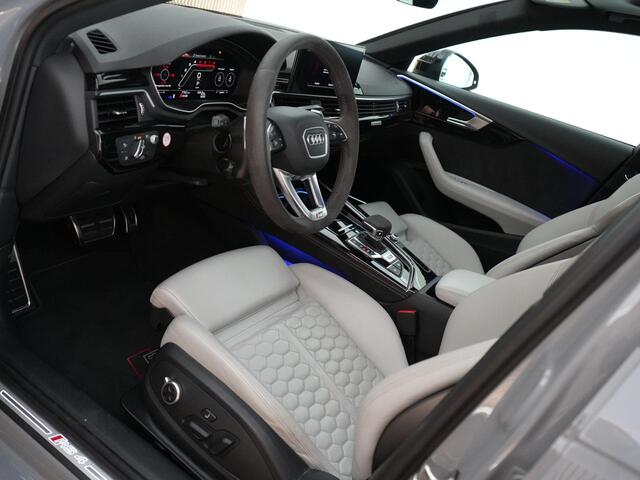 Audi RS4 Avant 2.9 450pk TFSI quattro competition plus |keramisch|eventuri|panoramadak|RS-seat|B&O|Dynamic ride control|memory|RS-dynamic|massage|360 camera|LED-matrix|20" LMV|