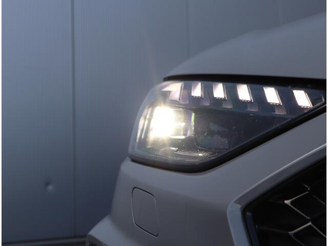 Audi RS4 A4 Avant 2.9 TFSI quattro | RS Dynamic | Pano | B&O | Massage