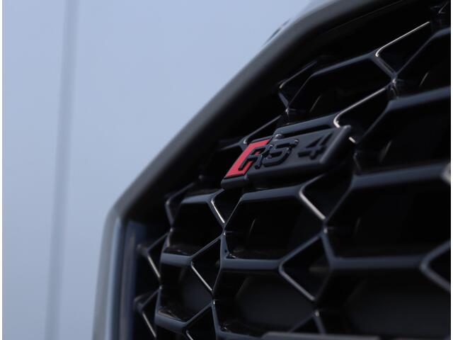 Audi RS4 A4 Avant 2.9 TFSI quattro | RS Dynamic | Pano | B&O | Massage