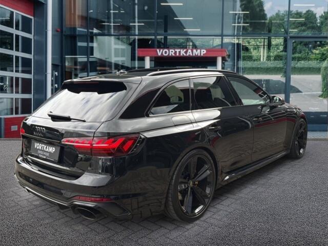 Audi RS4 2.9 TFSI QUATTRO COMPETITION+ CARBON/TREKHAAK/PANO-DAK/CAMERA/BenO