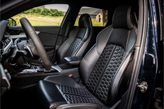 Audi RS4 A4 Avant 2.9 TFSI quattro RS Dynamic 280 v/max Exclusive Head Up Bang & Olufsen