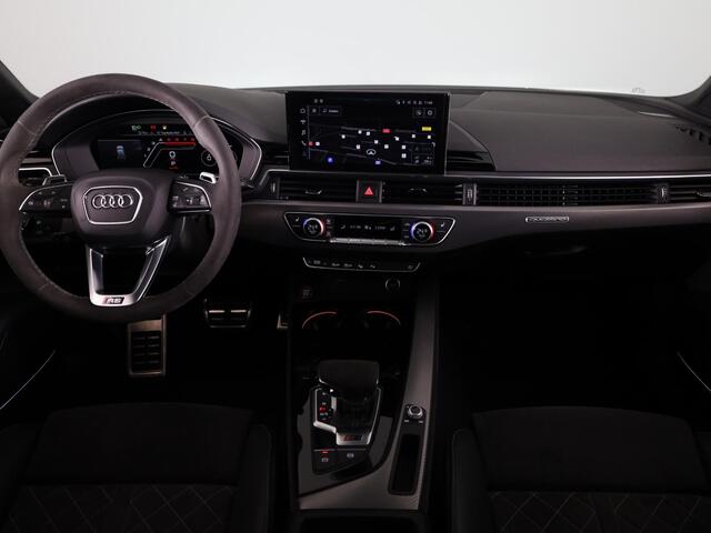 Audi RS4 A4 Avant 2.9 TFSI quattro 450pk | Panoramadak | Adaptive cruise controle | Matrix | Trekhaak | Elektrisch verstelbare voorstoelen met geheugen | Stoelverwarming voor en achter