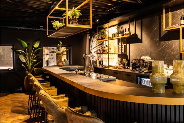 Audi RS5 Sportback 2.9 TFSI Quattro 450PK | ACC | 360 Cam | Massage | Head Up | B&O | Lane & Side Assist Sportuitlaat | Pano | Matrix | RS Dynamic | Black Pack | Alcantara | 20" | Stoelverwarming | Memory | Keyless Entry | Ambiance | Park Assist | Apple & Android