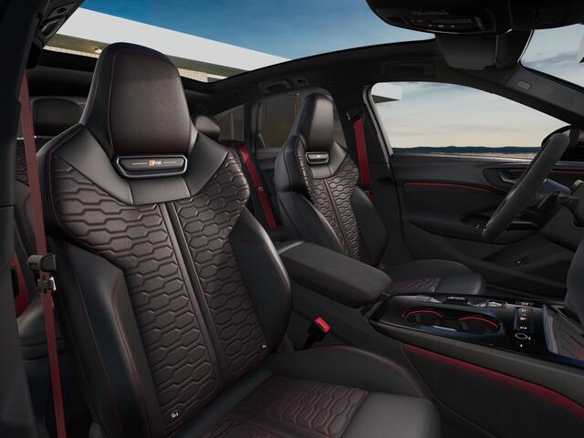 Audi RS5 Avant 2.9 TFSI 639pk quattro | Panoramadak | B&O | Head up | Trekhaak | Carbon