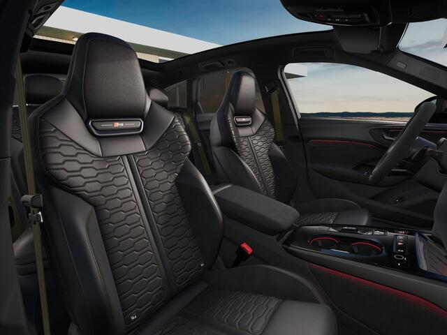 Audi RS5 Avant 2.9 TFSI 639pk quattro | Keramisch | Audi Sportpakket | Panoramadak | B&O | Massage + ventilatie