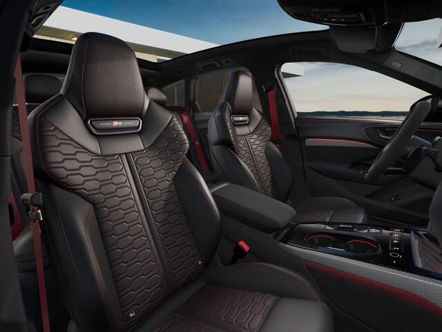 Audi RS5 Avant e-hybrid quattro Keramisch | Pano | 11-2026 Verwacht | Audi Sportpakket