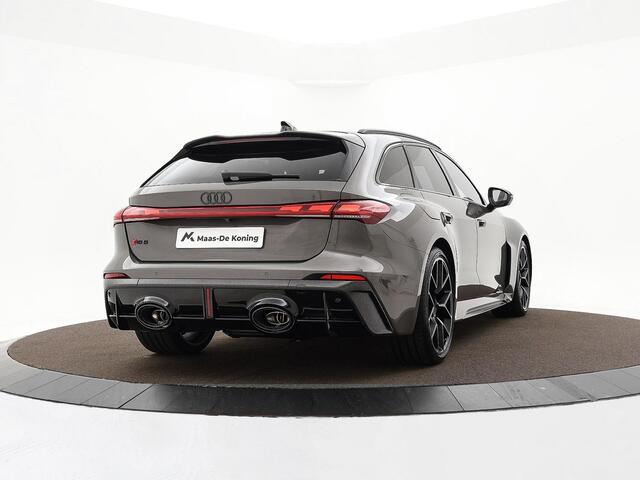 Audi RS5 Avant e-hybrid quattro 639 PK · Keramisch · RS design pakket · Panorama-glasdak · Optiekpakket forged carbon