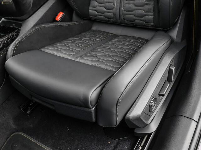 Audi RS5 Avant e-hybrid quattro 639 PK · Keramisch · RS design pakket · Panorama-glasdak · Optiekpakket forged carbon