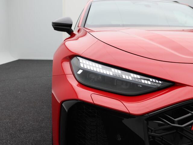Audi RS5 Avant e-hybrid quattro | 21 inch | RS Sportstoelen | Keramische Remmen | Head up display | Bang & Olufson 3D | Trekhaak |
