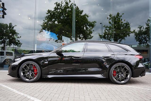 Audi RS5 Avant e-hybrid quattro / Panoramadak / Keramische Remmen