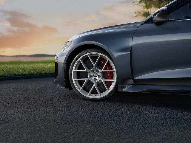 Audi RS5 Avant RS 5 e-hybrid quattro | VERWACHT 10-2026 | KERAMISCH | PANO | HUD | CARBON EXT. | SPORT PAKKET |