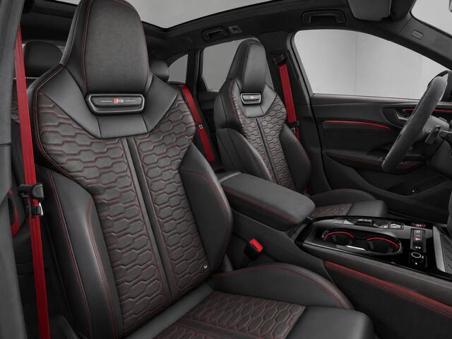 Audi RS5 A5 Avant e-hybrid quattro 640 Pk | Keramische Remmen | Carbon | Panoramadak | B&O | Trekhaak | 21 Inch – foto 7