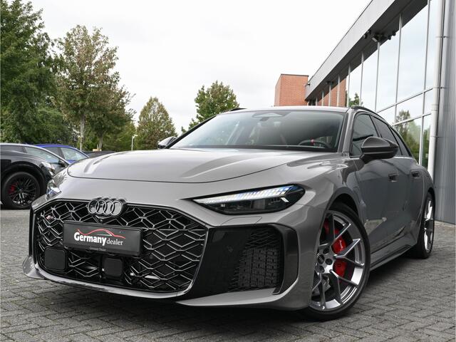 Audi RS5 Avant RS5 2.9TFSI V6 BiTurbo 639pk eHybrid Quattro VOL! Keramisch 3xCarbon Pano 285km/u TechPro B&O HUD M-Led