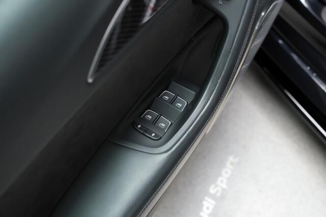Audi RS6 Avant 4.0 TFSI RS 6 quattro performance Pro Line Plus |keramisch|22 inch Vossen|stage 2 tune|B&O Advance|blind spot|memory|Apple Carplay|HUD|360 camera|panoramadak|