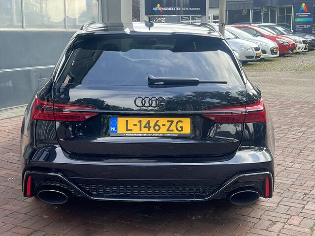 Audi RS6 4.0 TFSI 720PK+ V8 Akra-22''-Matrix *Ceramic/HUD/Carbon/Pano/B&O/ACC*