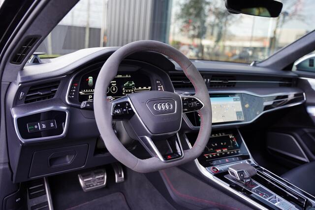 Audi RS6 A6 Avant TFSI Quattro / BTW / Milltek / Uitlaat