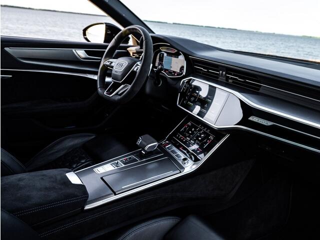 Audi RS6 TFSI Quattro 25Jr ed. Dynamic Plus Pano Luchtvering Keramisch