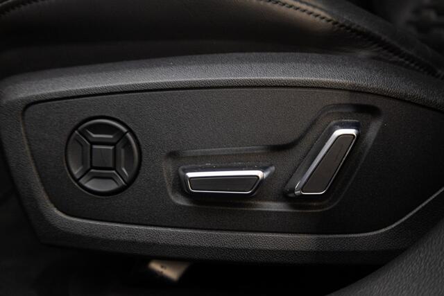 Audi RS6 Avant TFSI quattro | Dynamic plus | Bang & Olufsen Advanced | Tour | City | Panoramadak | Head-Up | 22 Inch |