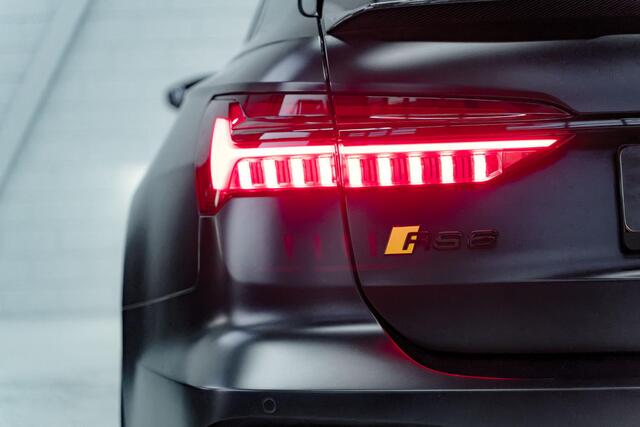 Audi RS6 A6 Avant TFSI quattro l Urban l Rs Dynamic + l B&O Advanced l Keramisch l Eventuri l