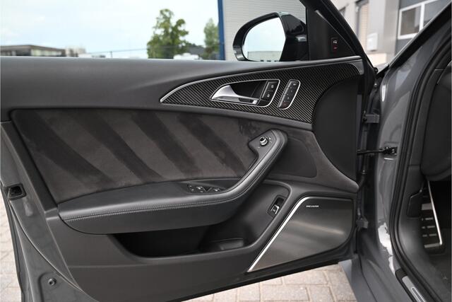Audi RS6 Avant 4.0 TFSI QUATTRO PERFORMANCE 605 PK / PANO / KERAMISCH / B&O 3D / 360 CAMERA / HUD / SOFTCLOSE / NIMBUSGRIJS