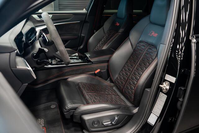 Audi RS6 Avant TFSI Quattro *Keramisch / Vierwielbesturing / Stoelventilatie / Bang & Olufsen / Soft-Close / Standverwarming / Carbon*