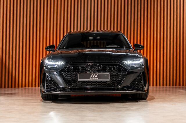 Audi RS6 Avant 4.0 TFSI Quattro | Keramisch | Dynamic + | Milltek | Carbon | Panorama | B&O Advanced | Nachtzicht | 4-wielbesturing | Stoelventilatie | Softclose | Head-Up | Standkachel | Laser | Keramische coating