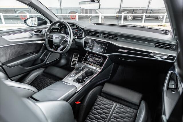 Audi RS6 Avant 4.0 TFSI Quattro | Keramisch | Dynamic + | Milltek | Carbon | Panorama | B&O Advanced | Nachtzicht | 4-wielbesturing | Stoelventilatie | Softclose | Head-Up | Standkachel | Laser | Keramische coating