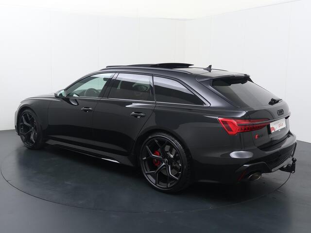 Audi RS6 Avant 4.0 TFSI Quattro performance | 630 PK | Trekhaak wegklapbaar | Adaptive Cruise Control | Bang & Olufsen Advanced 3D | Panoramadak | HD Matrix LED Laserlicht | 360 graden camera | Nachtzicht | RS sportuitlaat | Topsnelheid 280 km/h | 22" LM velgen | Vierwielsturing | Head-up Display | Stoelventilatie | Stoelverwarming V + A |