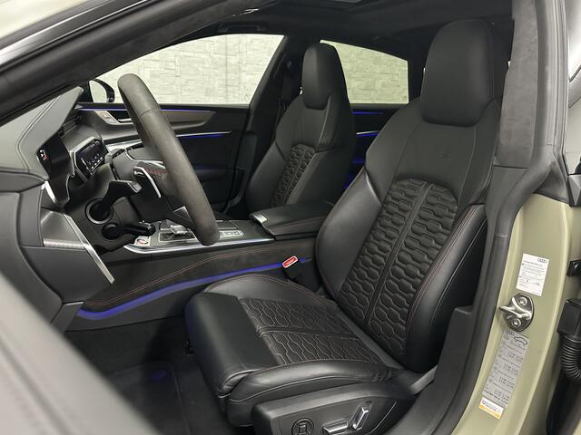 Audi RS7 Dynamic+ 300kmh | Keramisch | 22" ABT (9200,=) | B&O 3D High End | 4-Wielbesturing | Stoelvent. | Carbon Pack | Nachtzicht | Alcantara Hemel | 91500,= ex btw | Lease / Maandbedrag 998,= pm. | 360 Camera | Laser-LED | ACC | Valcona | Klasse-5 | Head-up | S