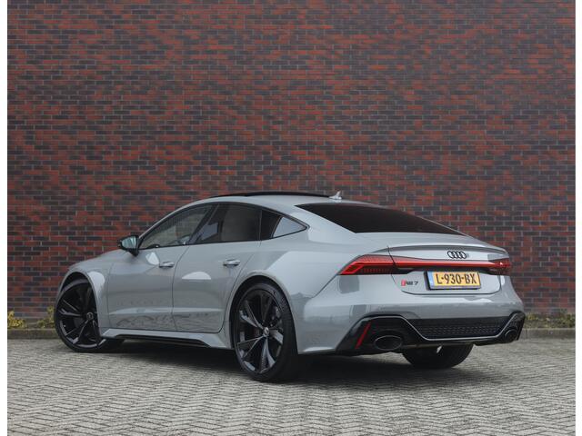 Audi RS7 4.0 TFSI Quattro | Dynamic Plus - Matrix - Rood Design pakket