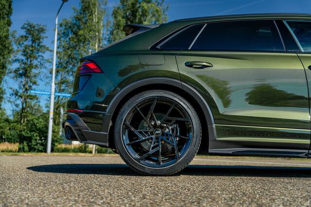 Audi RSQ8 ABT RSQ8 Legacy Edition 1/125 760pk/ 980Nm Mat carbon optiek | B&O Advanced | Designo Olive Grün (Audi Exclusive) | RS design pakket grijs plus | Keramische remmen | HD Matrix laser LED | Advanced onderstel Head-up | Carbon interieur | Servosluiting | Alc