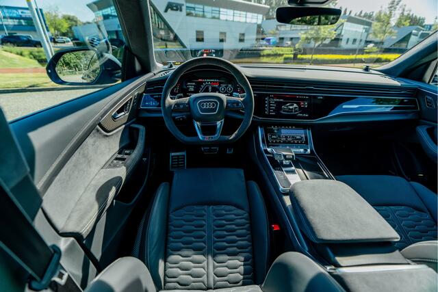 Audi RSQ8 ABT RSQ8 Legacy Edition 1/125 760pk/ 980Nm Mat carbon optiek | B&O Advanced | Designo Olive Grün (Audi Exclusive) | RS design pakket grijs plus | Keramische remmen | HD Matrix laser LED | Advanced onderstel Head-up | Carbon interieur | Servosluiting | Alc