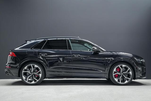 Audi RSQ8 4.0 600pk TFSI quattro |carbon ext.|massage|panoramadak|B&O|RS sportstoelen|keramisch|360 camera|luchtvering|HUD|Bang&Olufsen|Apple Carplay|
