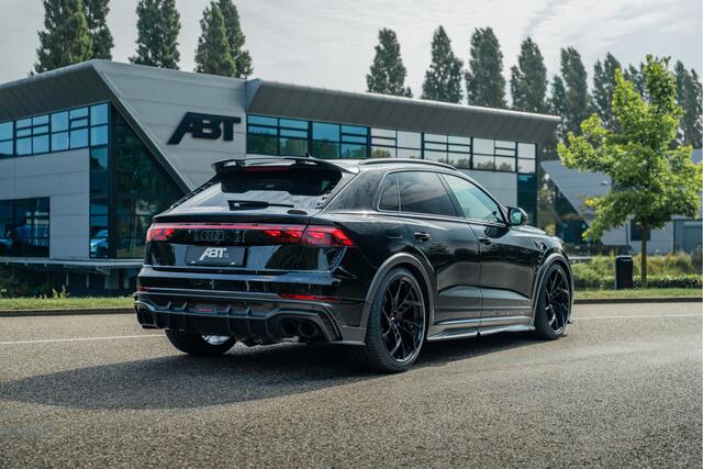 Audi RSQ8 ABT RSQ8 Legacy Edition 1/125 | Wordt verwacht | ABT Power R 760pk | Keramische remmen | B&O premium sound | Advanced onderstel | RS design pakket rood plus | Alcantara hemel Panorama dak | Carbon interieur | Adaptieve cruise | Assistentie pakket City + P