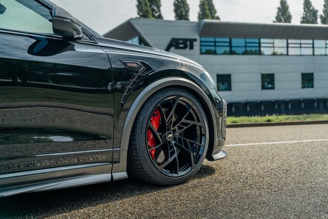 Audi RSQ8 ABT RSQ8 Legacy Edition 1/125 | Wordt verwacht | ABT Power R 760pk | Keramische remmen | B&O premium sound | Advanced onderstel | RS design pakket rood plus | Alcantara hemel Panorama dak | Carbon interieur | Adaptieve cruise | Assistentie pakket City + P